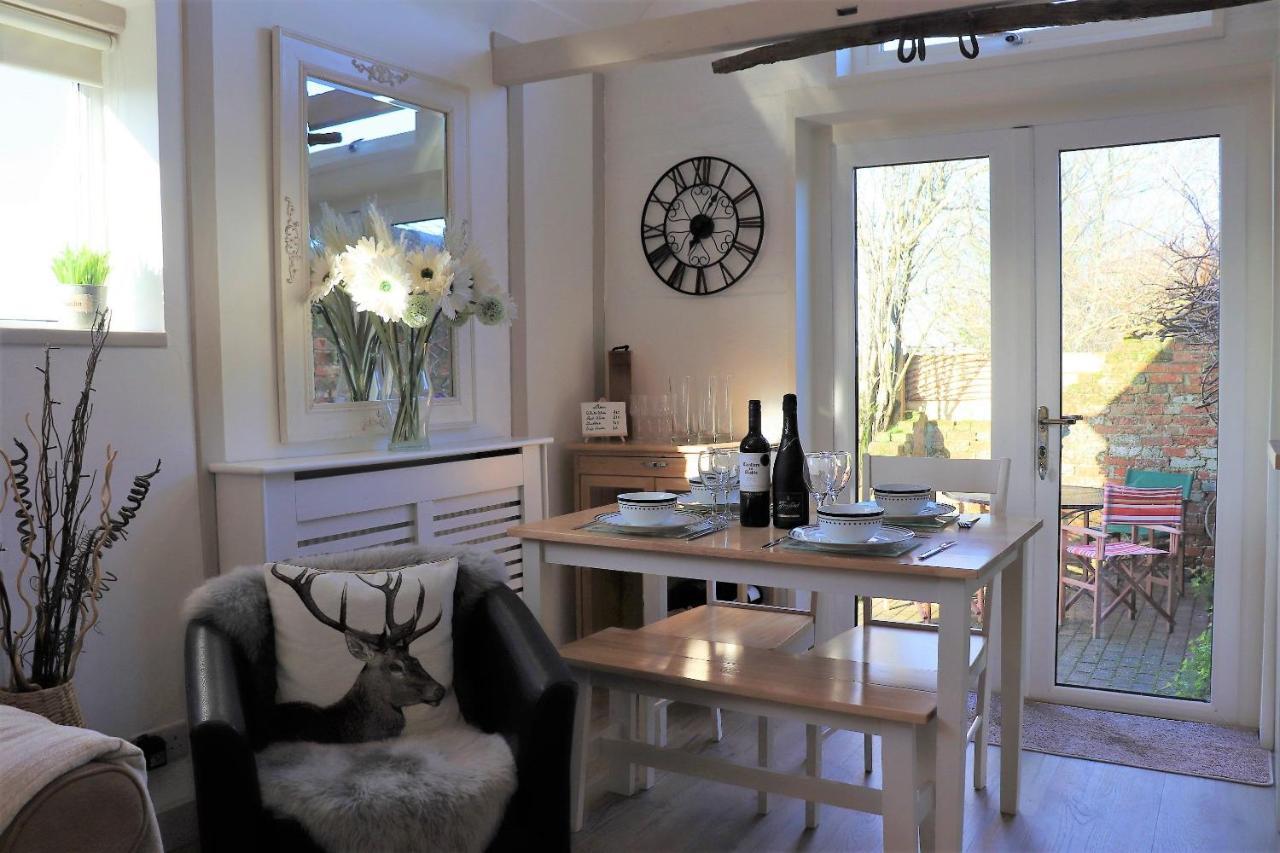 Beautiful Barn Conversion, 3 Bed, Hot Tub, Sauna, Gym, Enclosed Garden Ryde  Εξωτερικό φωτογραφία