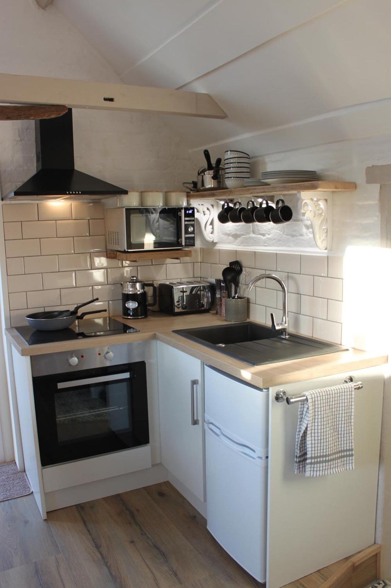 Beautiful Barn Conversion, 3 Bed, Hot Tub, Sauna, Gym, Enclosed Garden Ryde  Εξωτερικό φωτογραφία